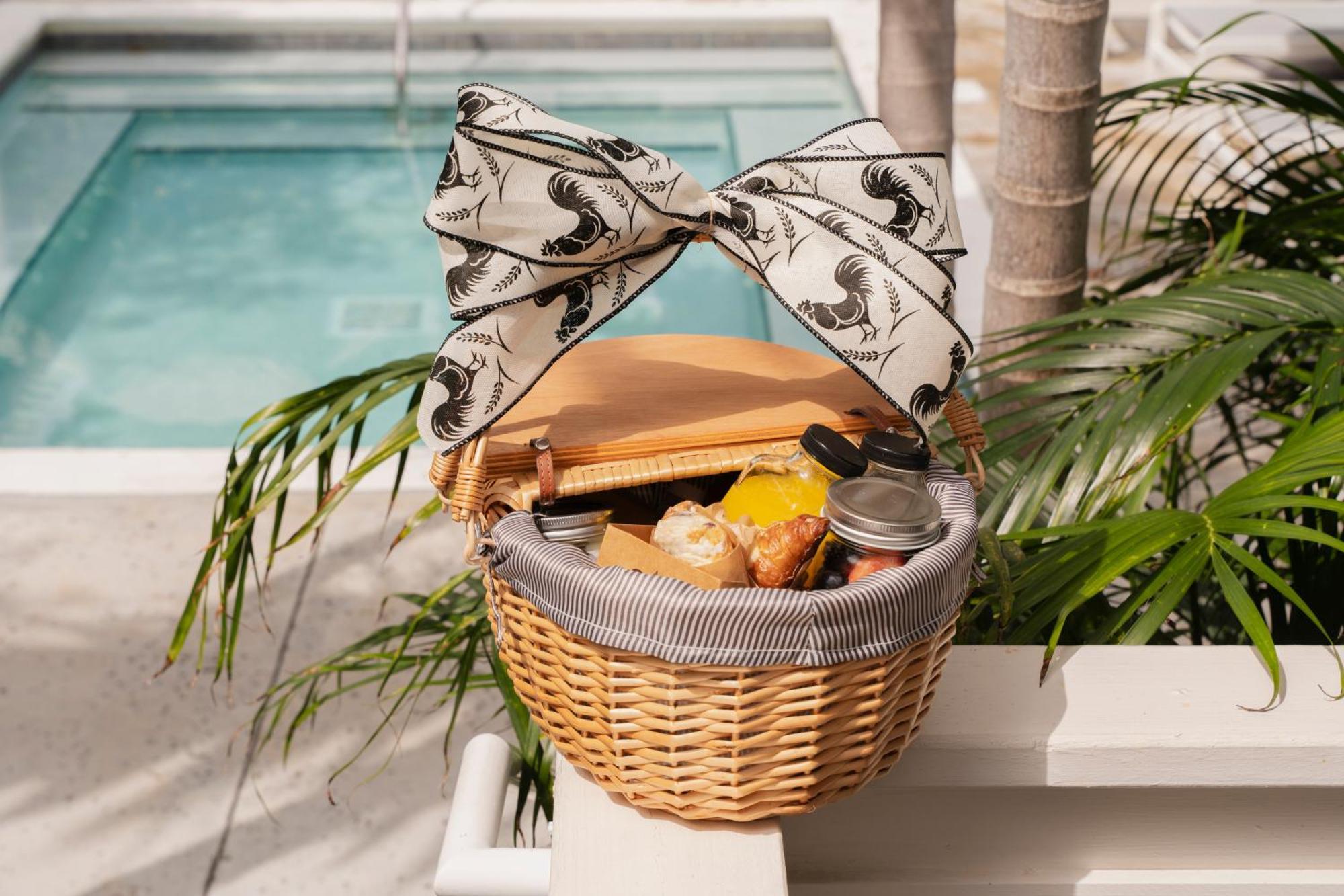 Ella's - Historic Hotel 3*